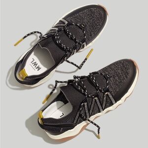 Madewell NWOT Field Knit Sneakers in size 9